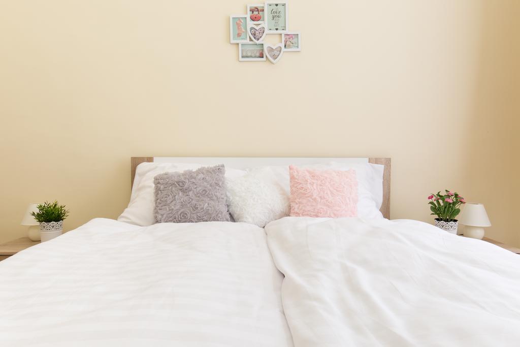 Bpm: Dob70 Classic Apartment In Downtown Будапеща Стая снимка
